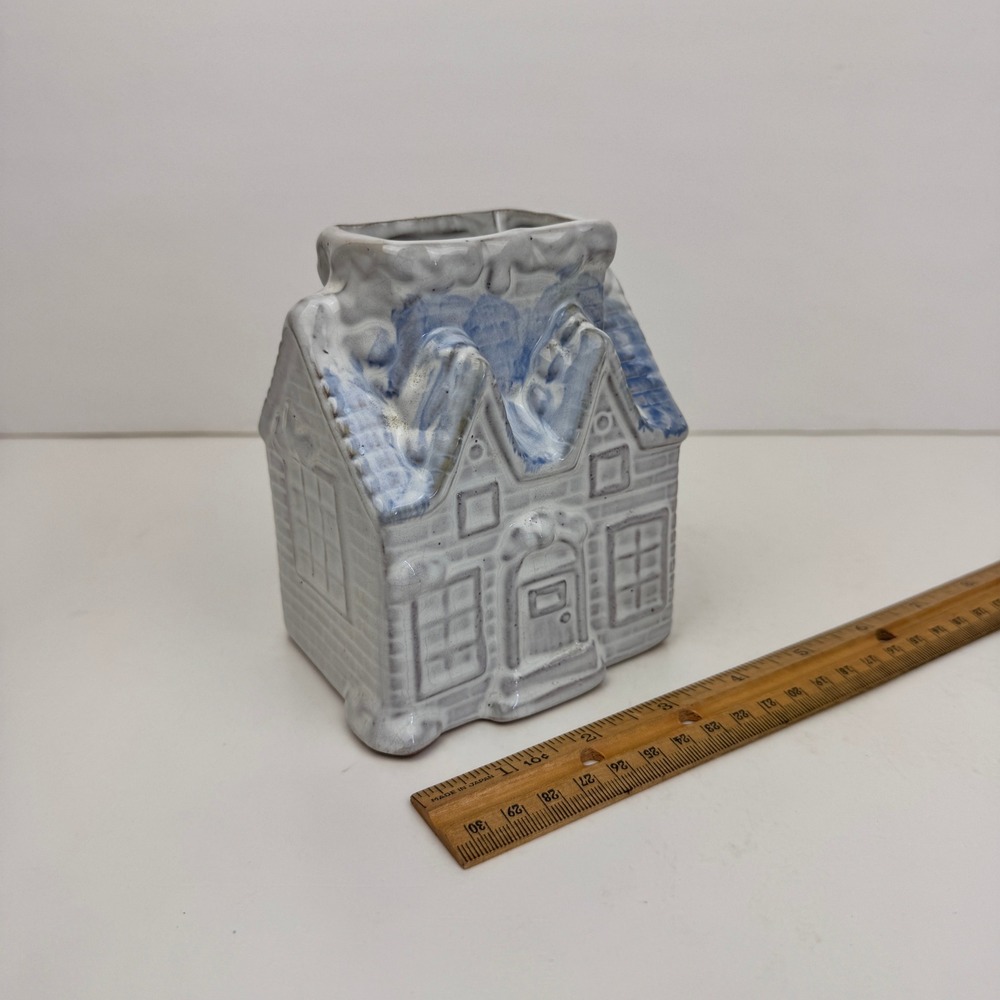 Vtg Giftco Ceramic Glazed House Cabin Planter Vase Blue Shades Tabletop READ